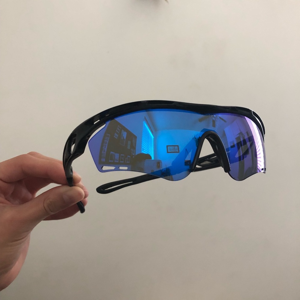 Reflective shades